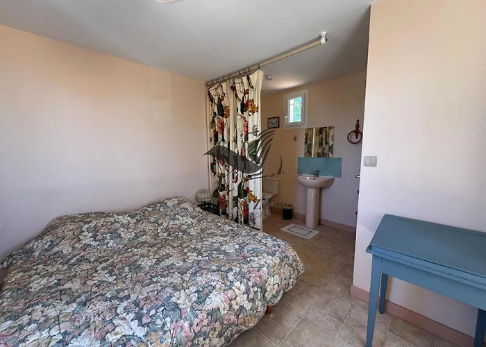 L'amandiers En Fleurs - Située à Deux Minutes Des Plages